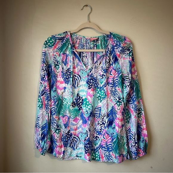 Lilly Pulitzer Tops - Lilly Pulitzer Willa Top Women’s Floral Coastal Resort Vacation Preppy Size XS